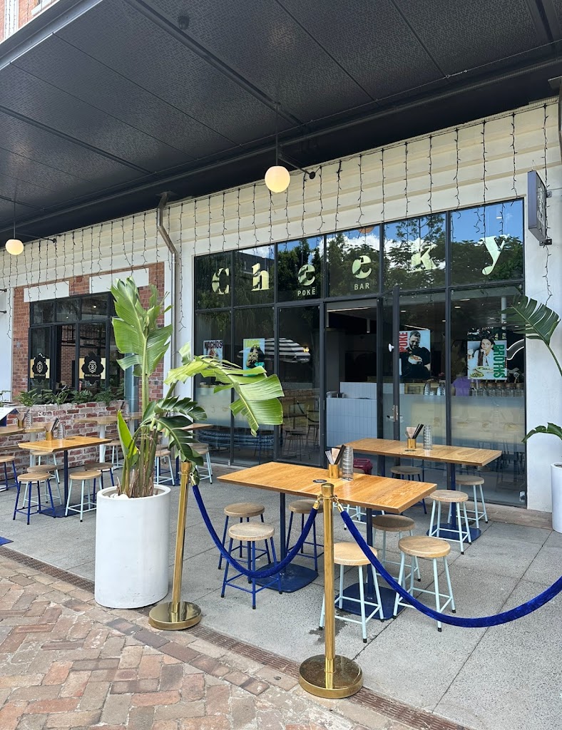 Cheeky Poke Bar in West-End