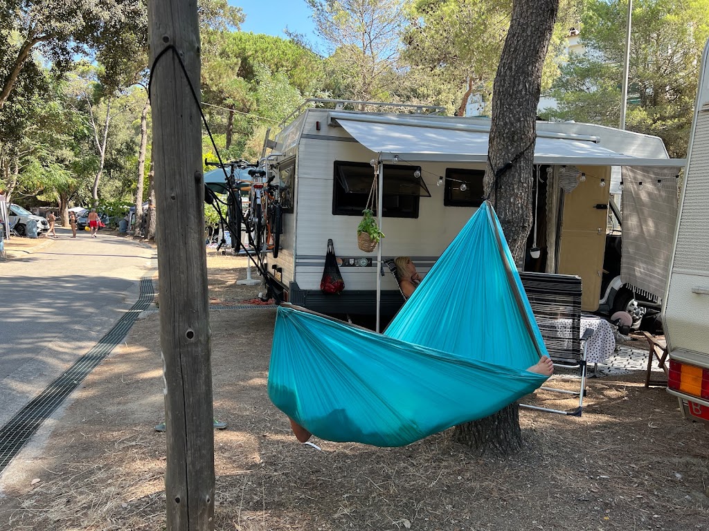 Camping Tamariu