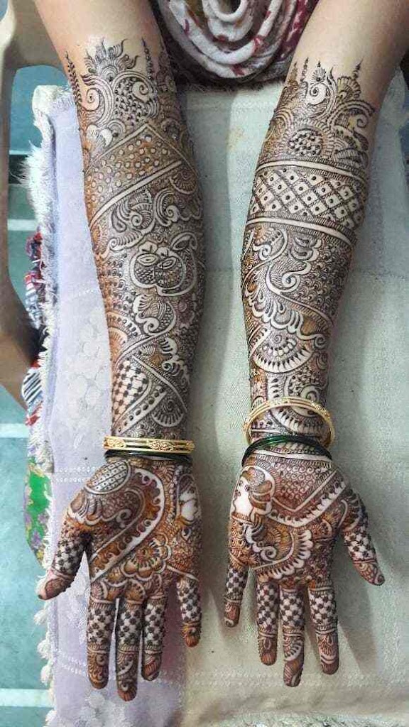 Maheshri Mehendi N Makeup Karad