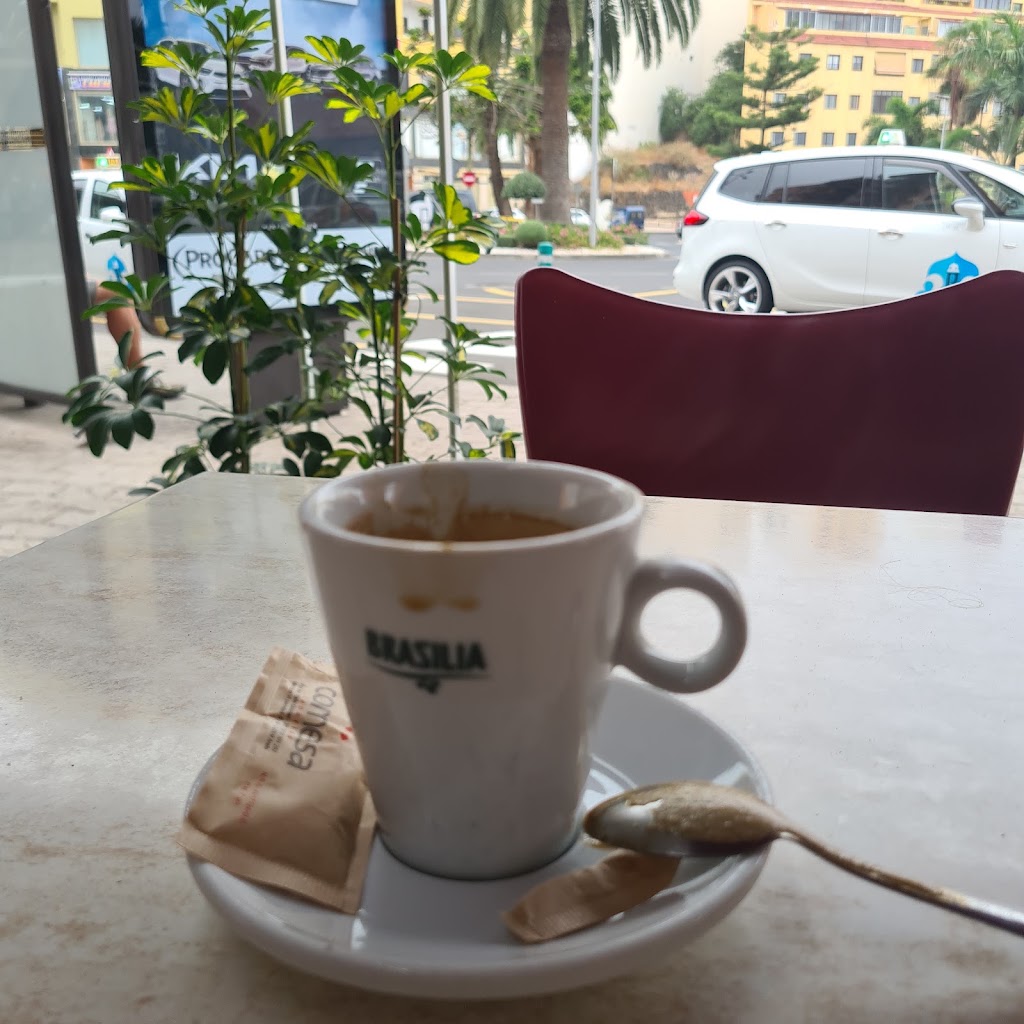 Bar Narciso — Cafe