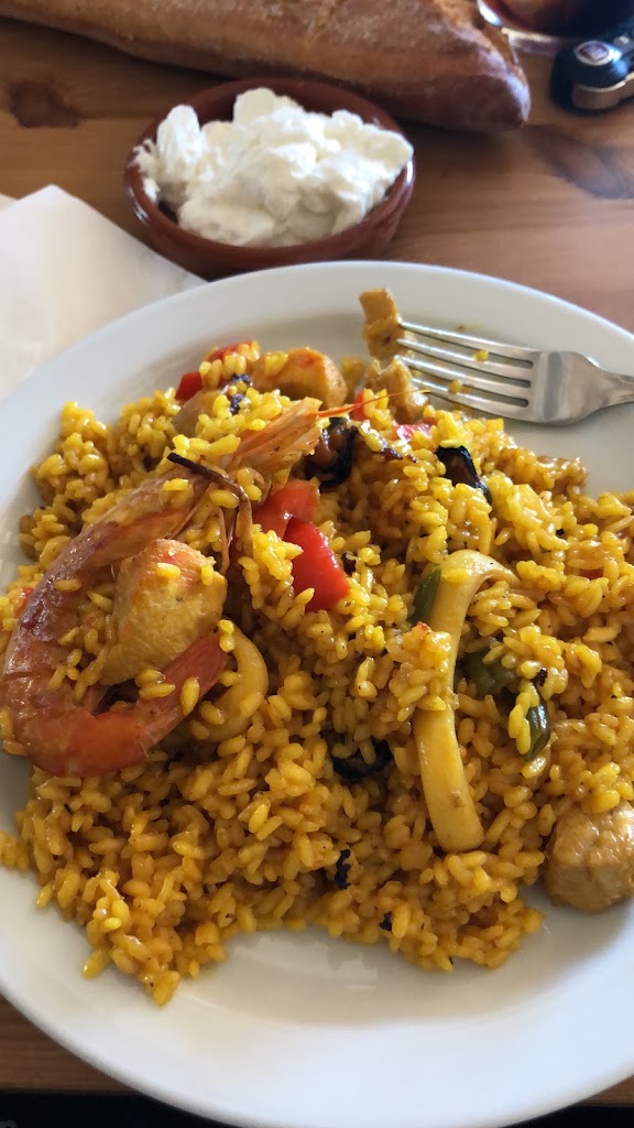 Restaurante Los Mellizos — Paella