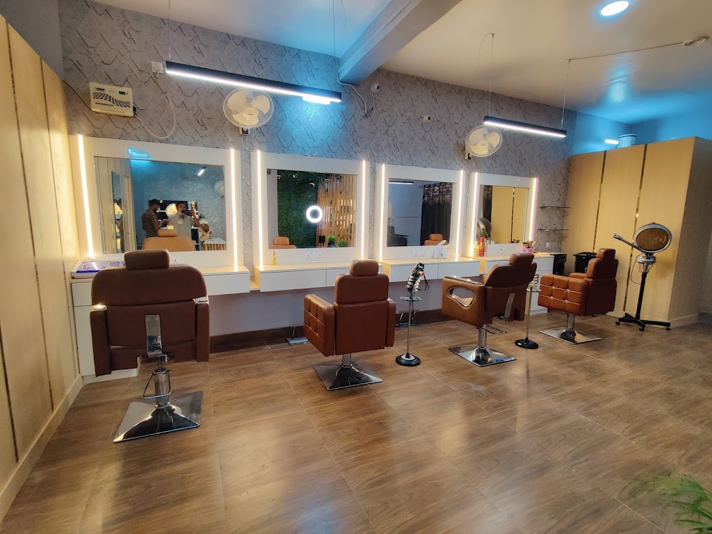 Bharti S Makeover Styling Studio Orai