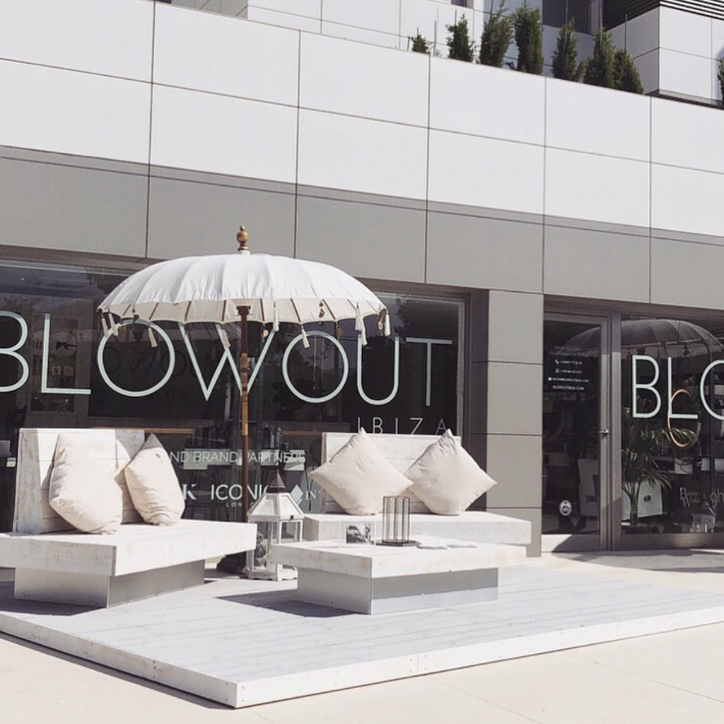 Blowout Ibiza — Del propietario