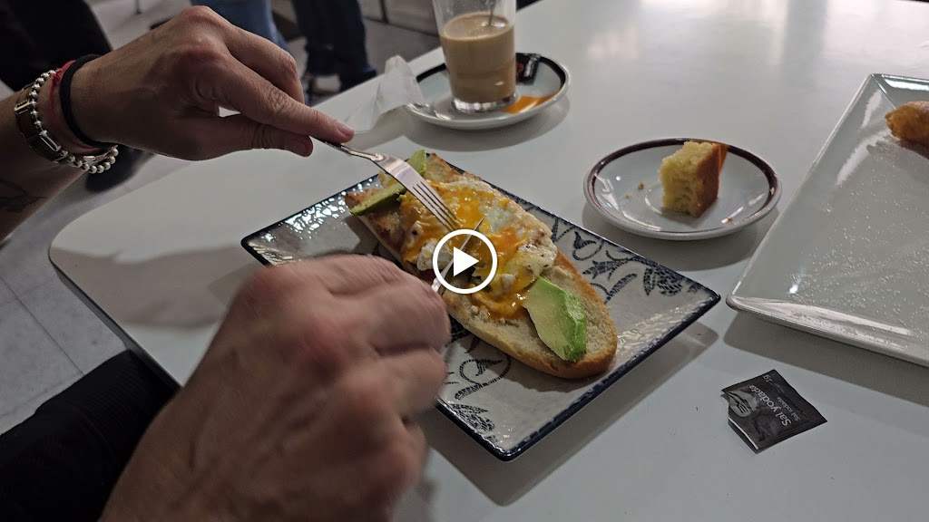 Chocolateria Pasteleria Lucia (Todas las mananas) — Videos