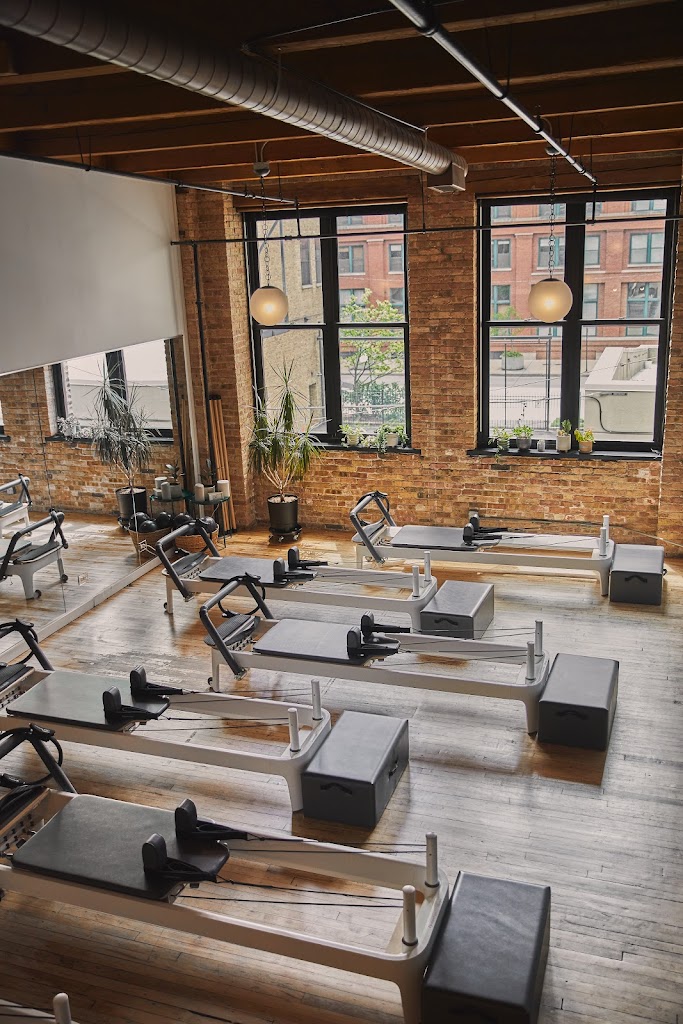  Studio Pilates Chicago