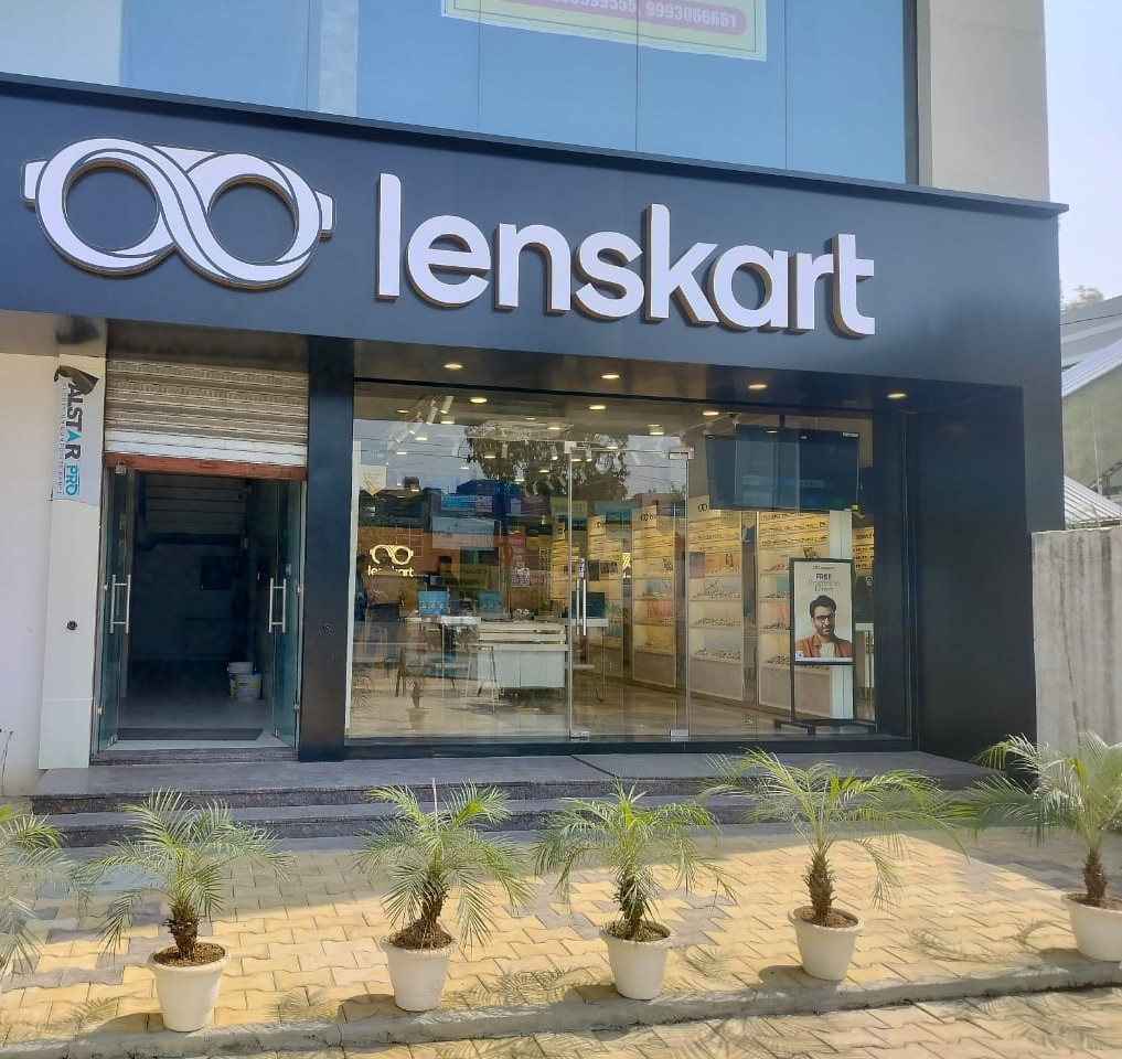Lenskart Com At Pinto Park Gwalior