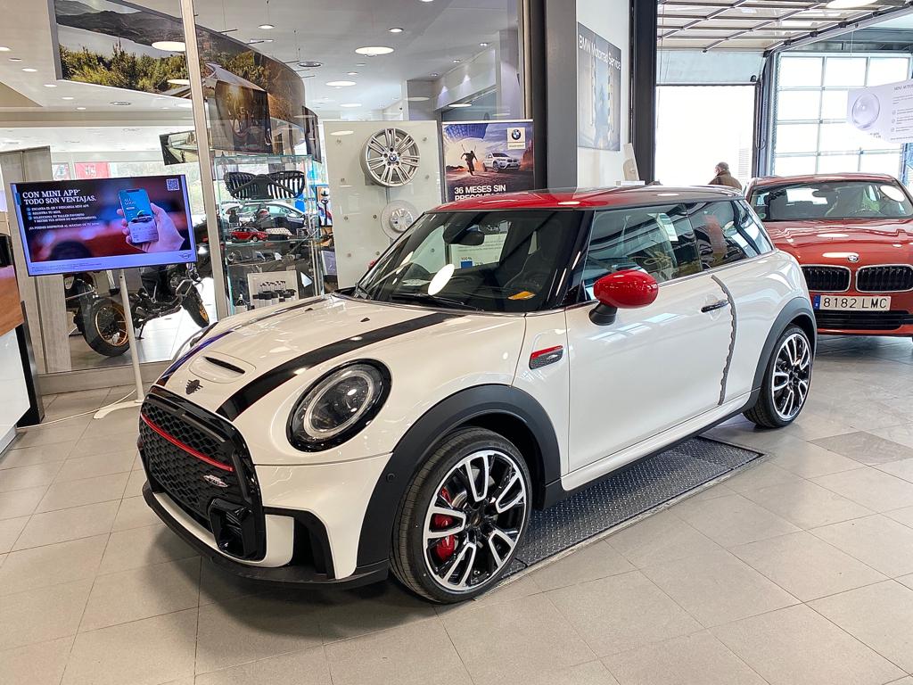 MINI Autosa — Interior