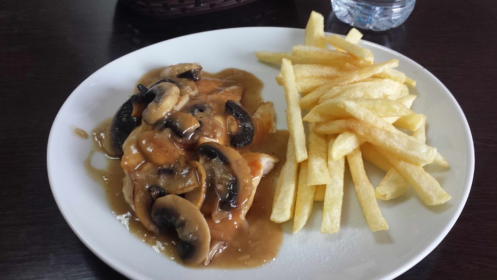 Bar Cafeteria Boca Boca — Comida y bebida