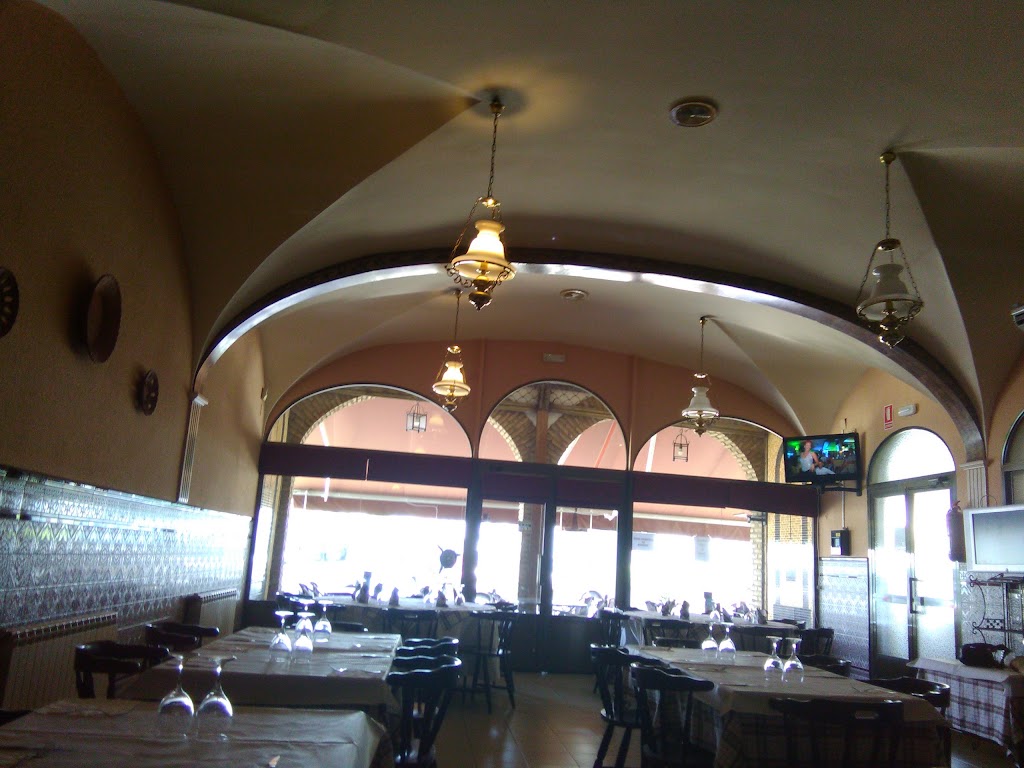 El Meson de Extremadura — Ambiente