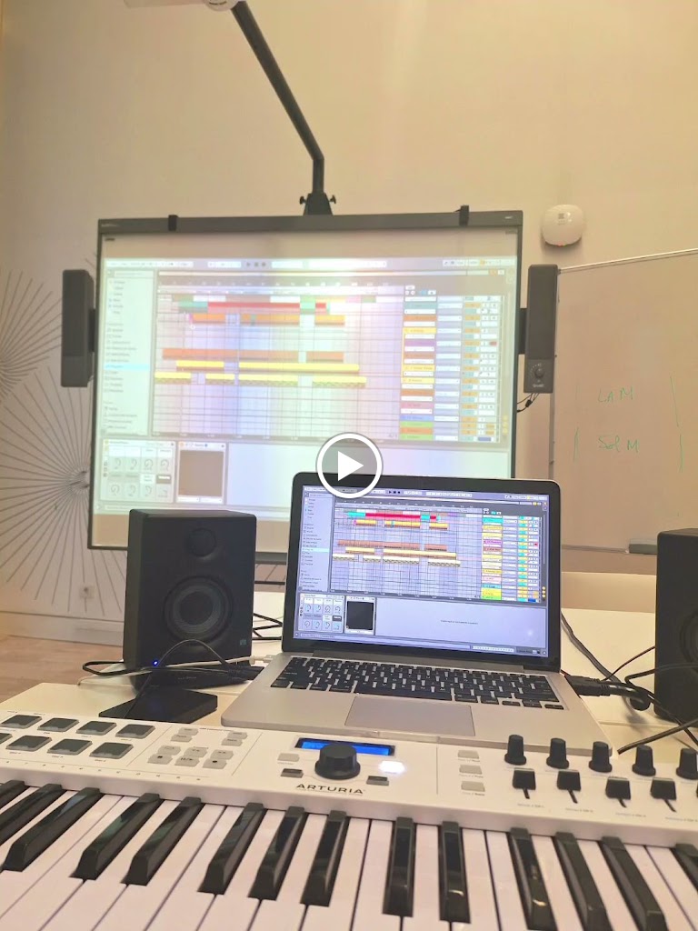 Longa Music Lab — Del propietario