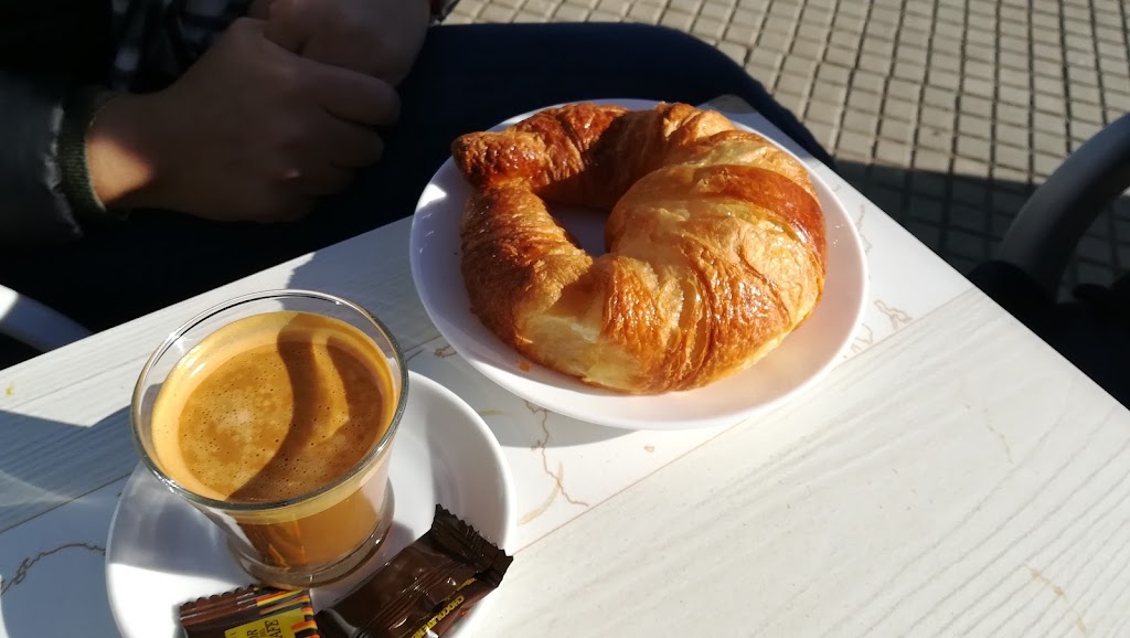 Restaurante Parking — Comida y bebida