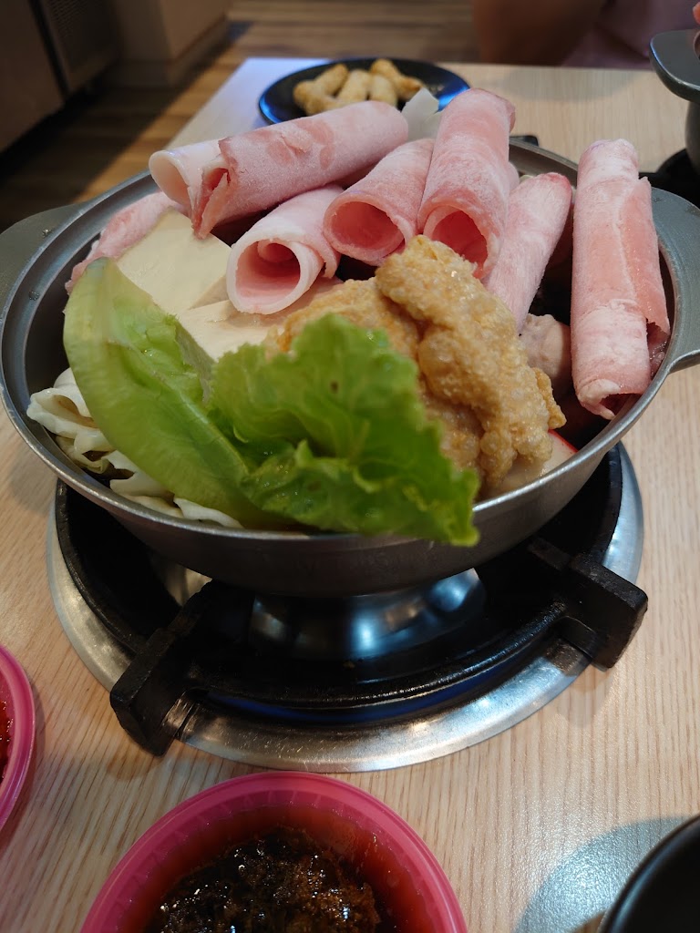 億品鍋烏日店 Mini Shabu Shabu 風味小火鍋 的照片