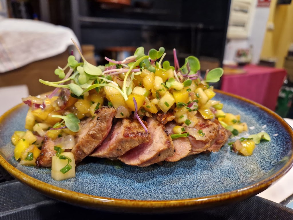 ENKI Bar Restaurante | Carnes a la Parrilla Majadahonda — Comida y bebida