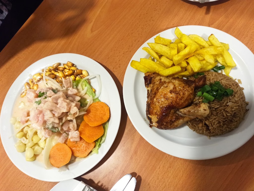El Rinconcito de Adela — Comida y bebida