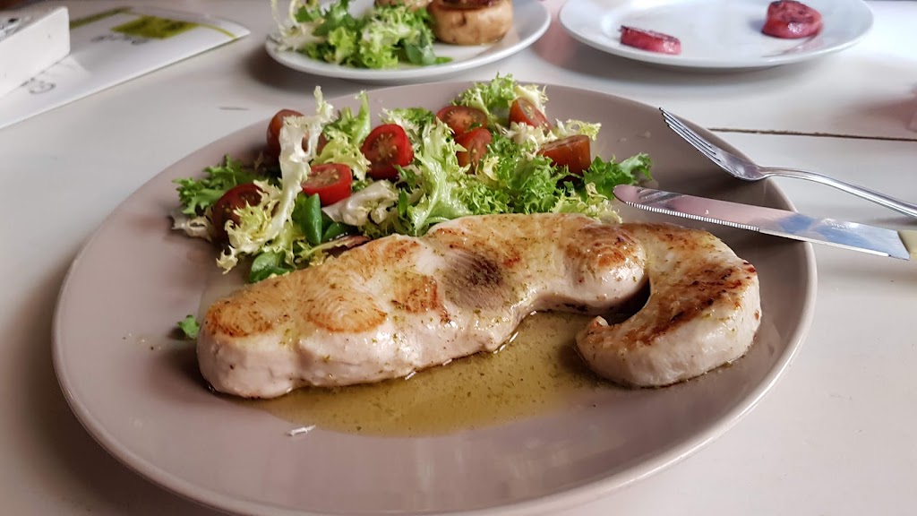 Taberna der Guerrita — Comida y bebida