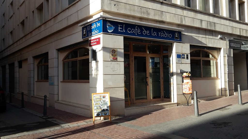 El Cafe de la Radio