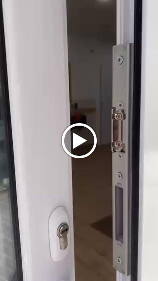 El Guirigall Escola Bressol — Videos