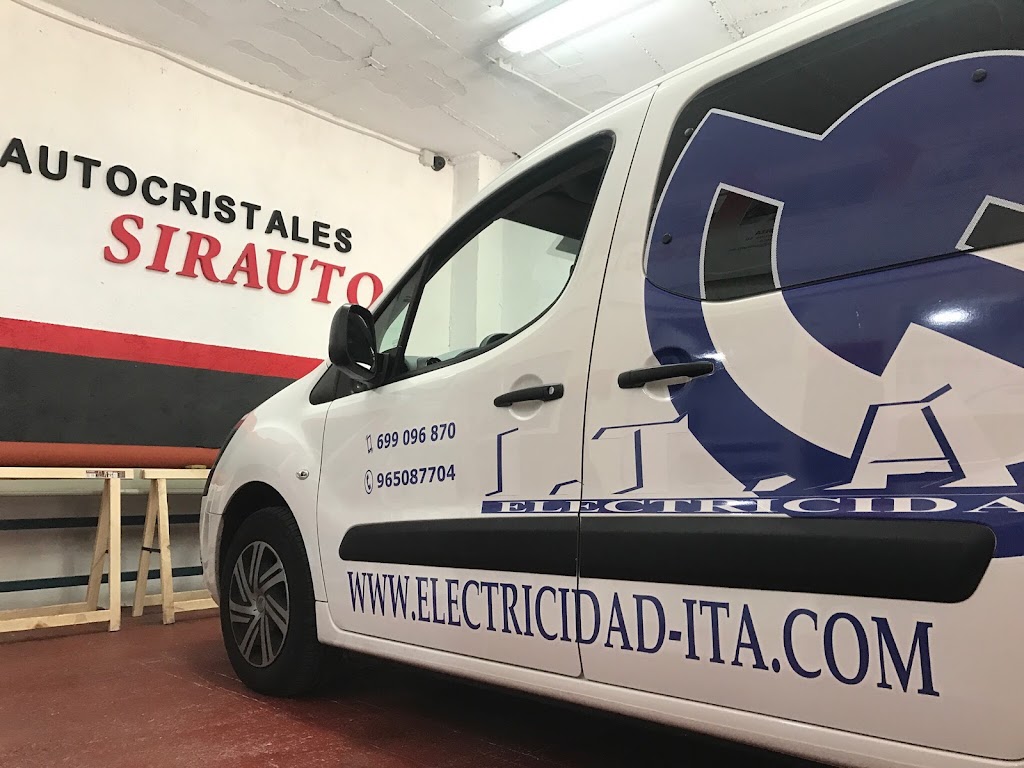 Autocristales Sirauto Sant Joan cambio de lunas Glass Talleres — Del propietario