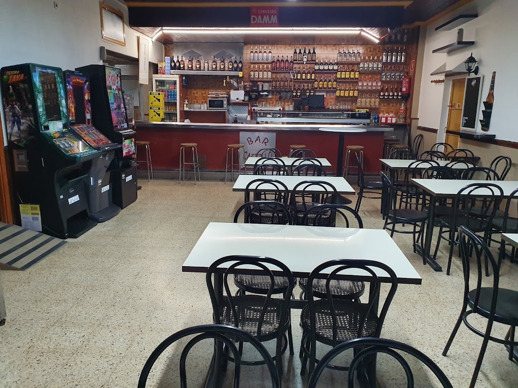 Bar Castillo — Ambiente