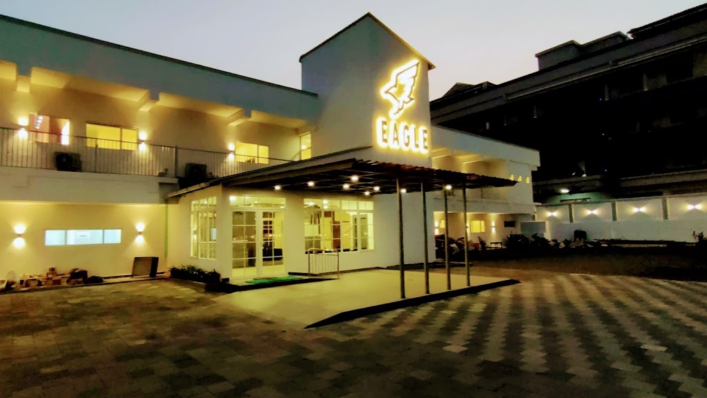 Eagle Tourist Home