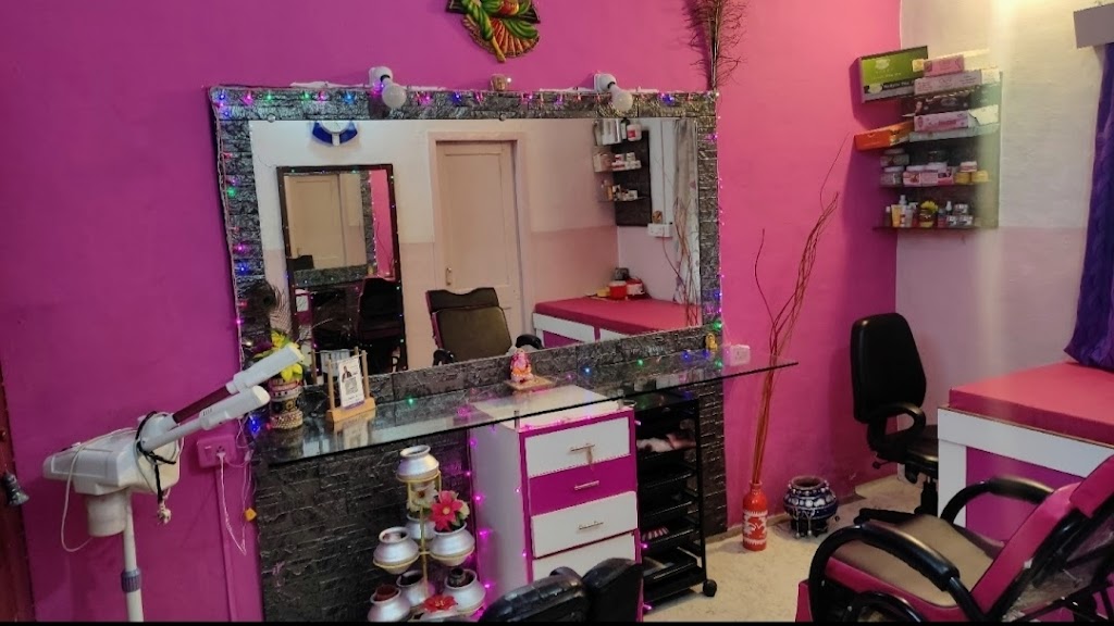 Akshara Beauty Parlour