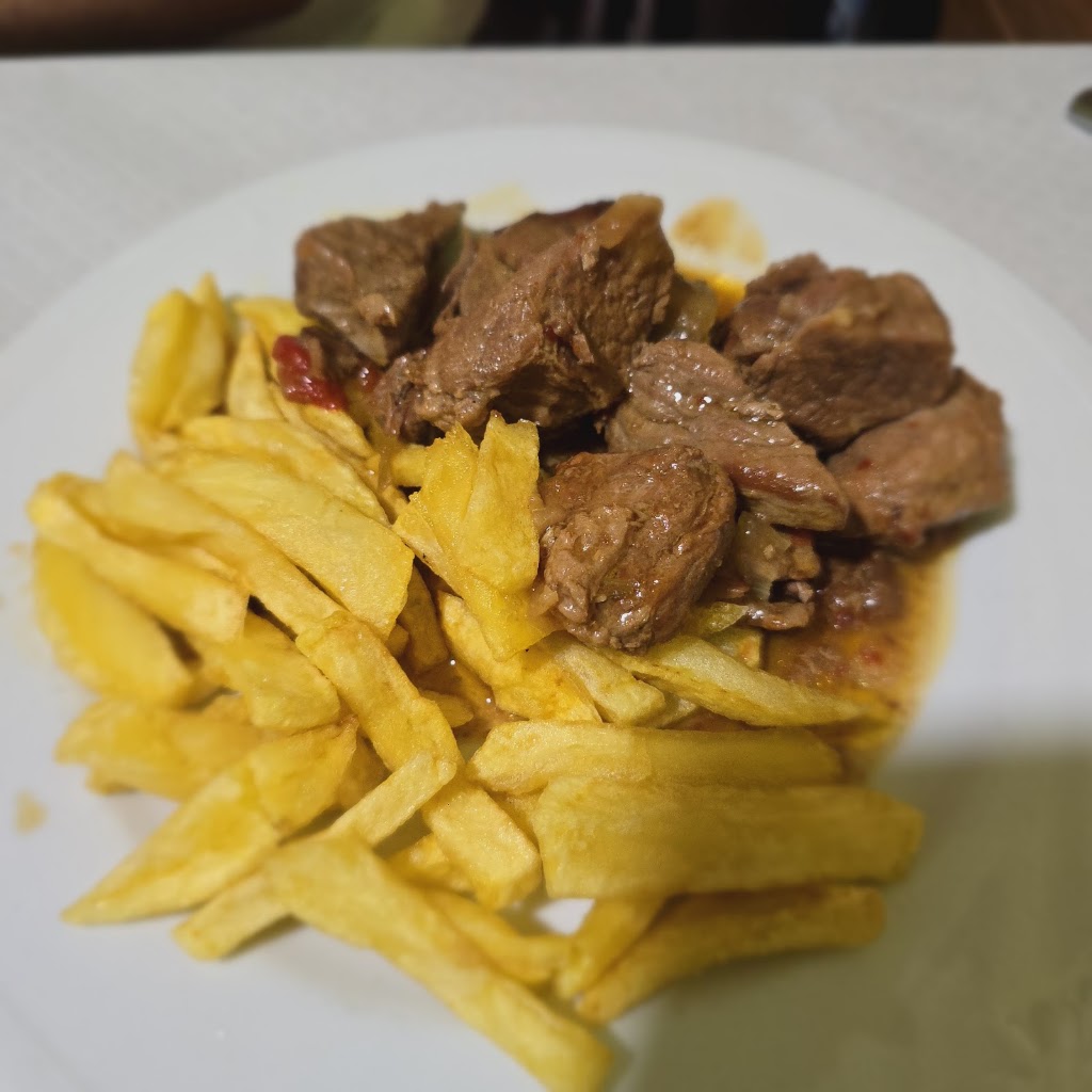Restaurante Barcelona — Papas fritas