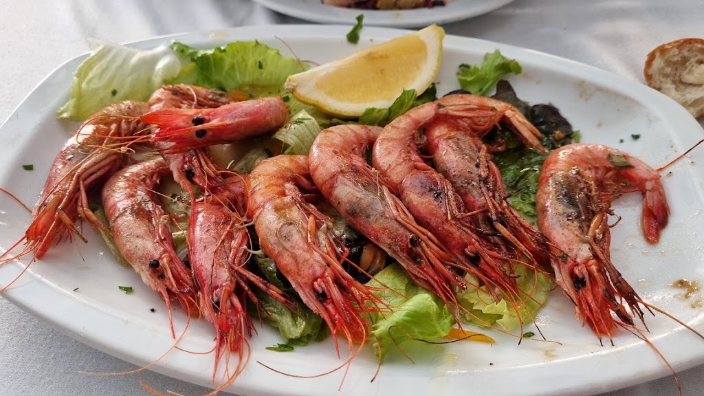 La Marinada Sitges — Comida y bebida