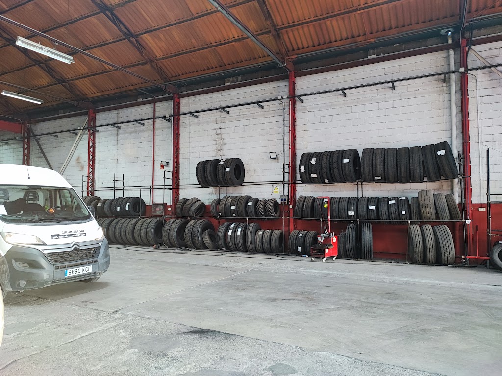 First Stop Garaje Castellon — Taller