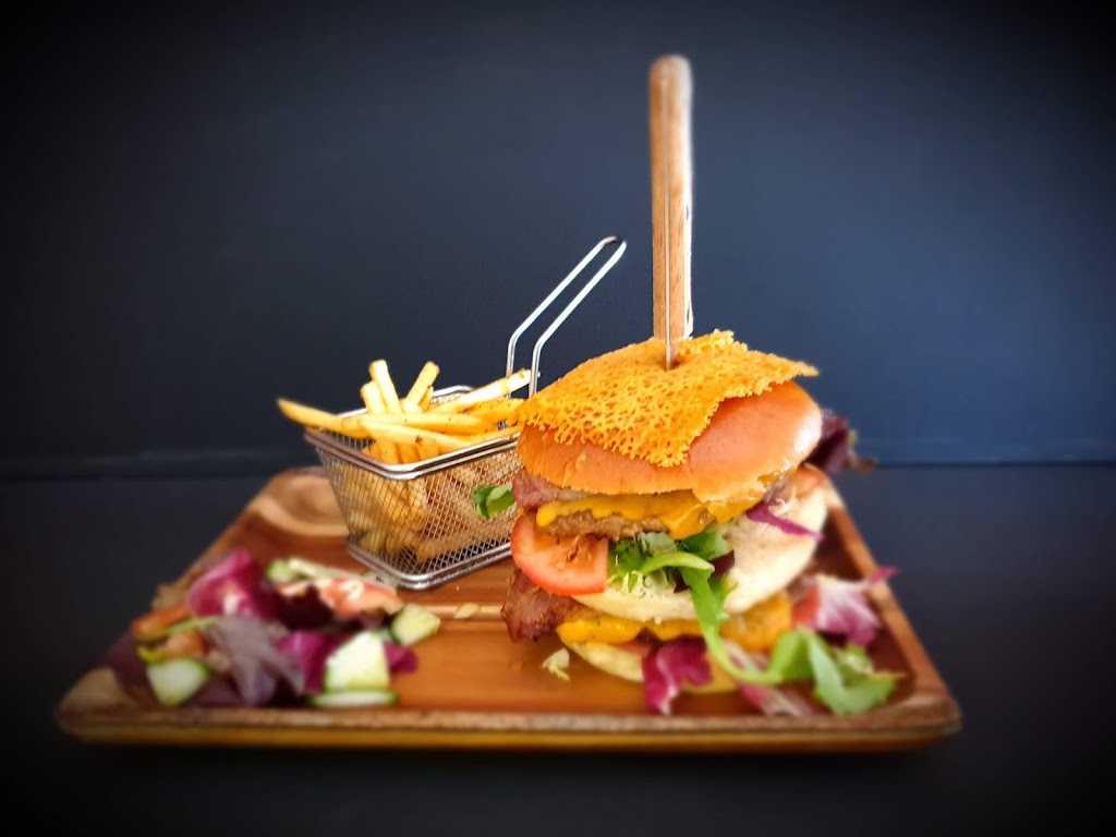 The Cosy Corner | Bar — Comida y bebida