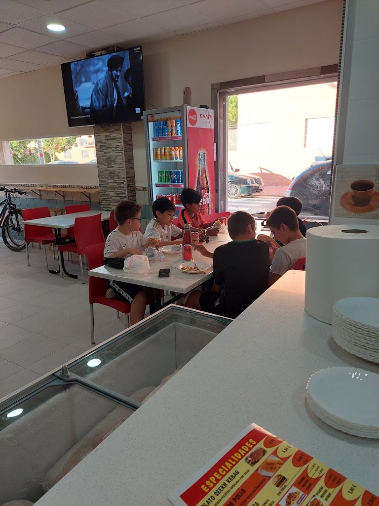 Pak Estambul Kebab — Ambiente