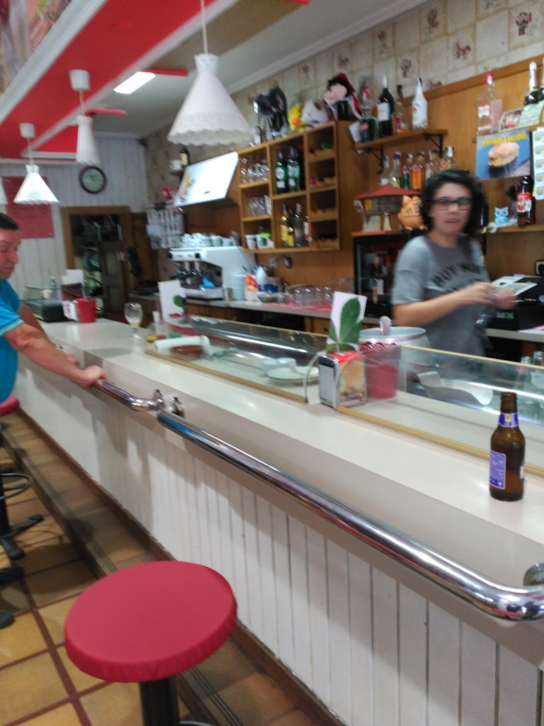 Cafe Bar Tito's — Ambiente