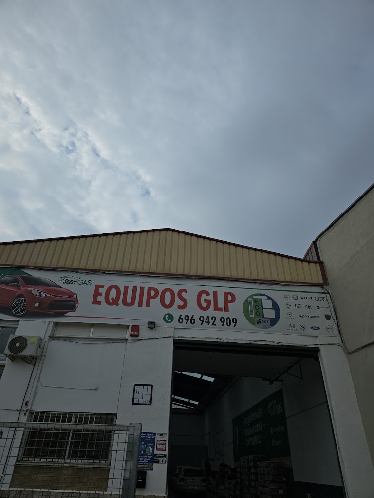 Supergas Automoviles S.L. — Exterior