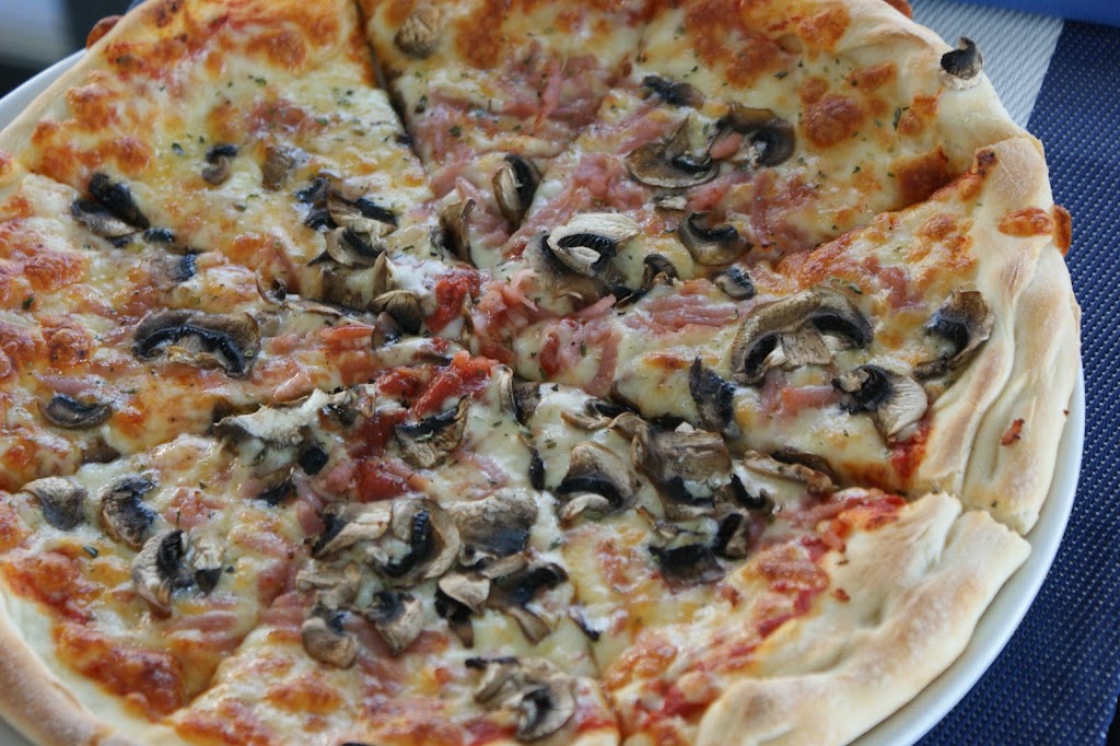 Restaurante Lugano | Santa Pola — Comida y bebida