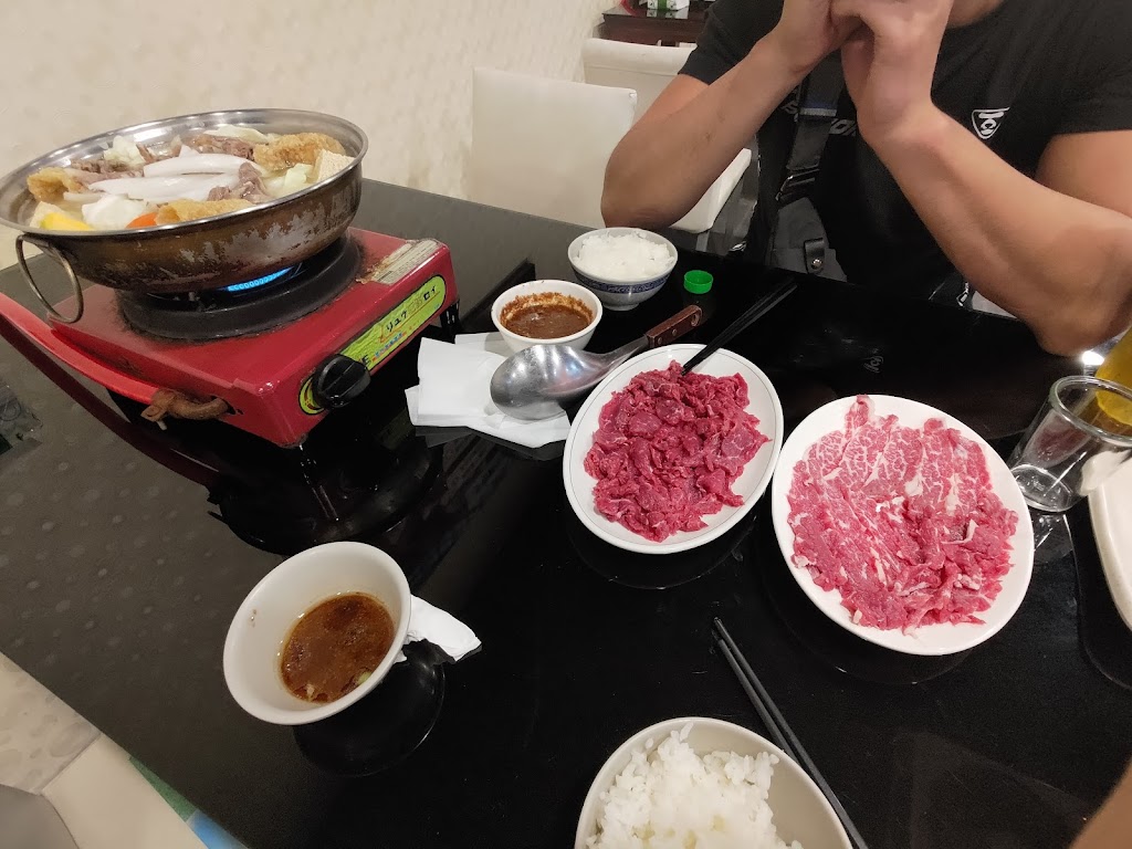 牛大大溫體牛肉火鍋 的照片