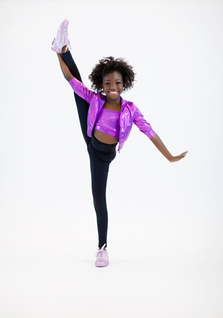  Spotlight Dance Company