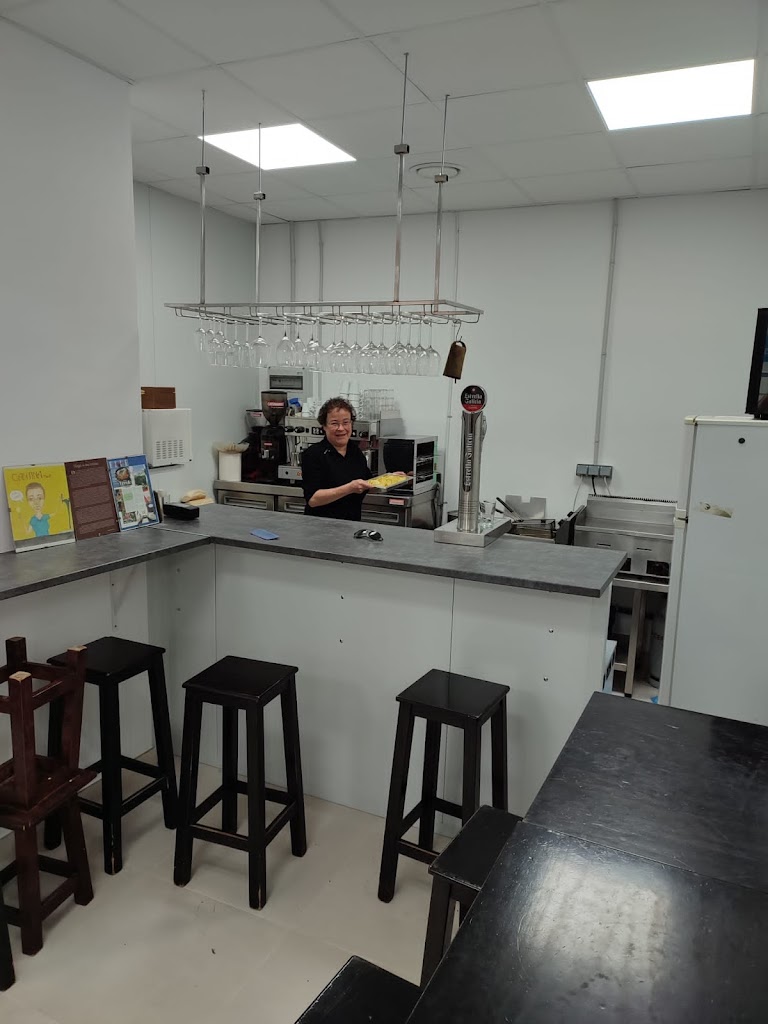 Cantina Moret — Ambiente