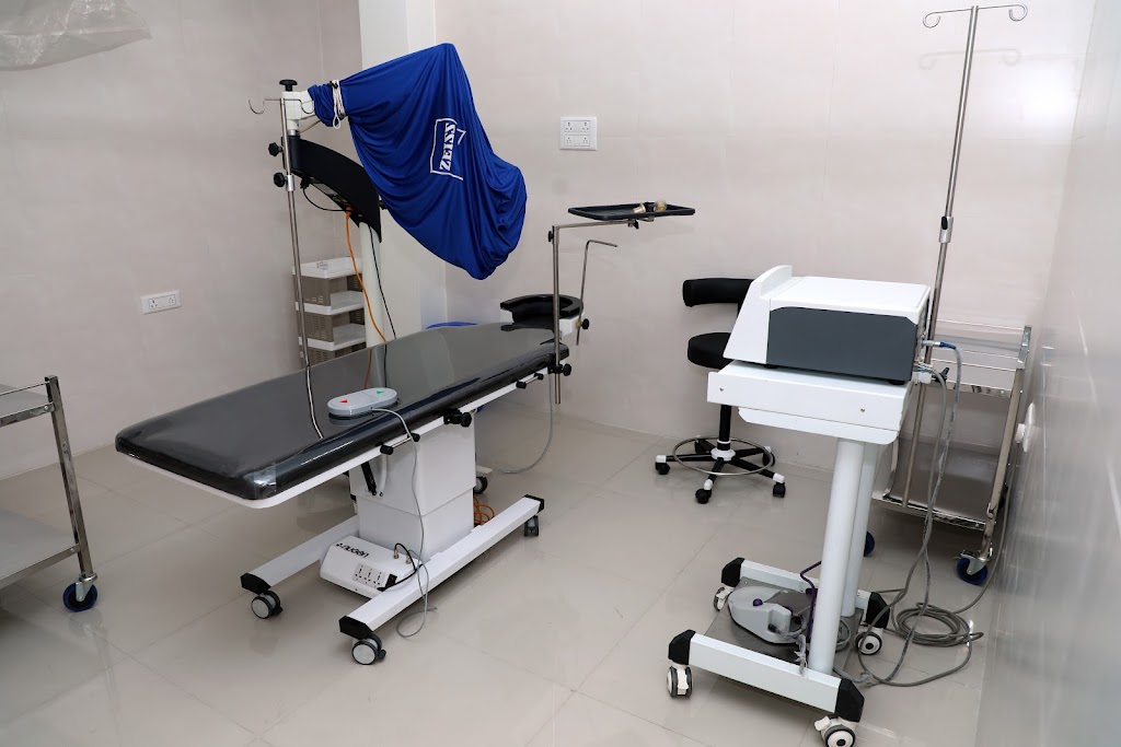 Tathya Eye Hospital Dr Kerul Marsonia Best Cataract And Lasik Surgeon In Junagadh