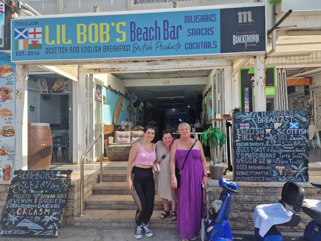 lil bobs beach bar n grill