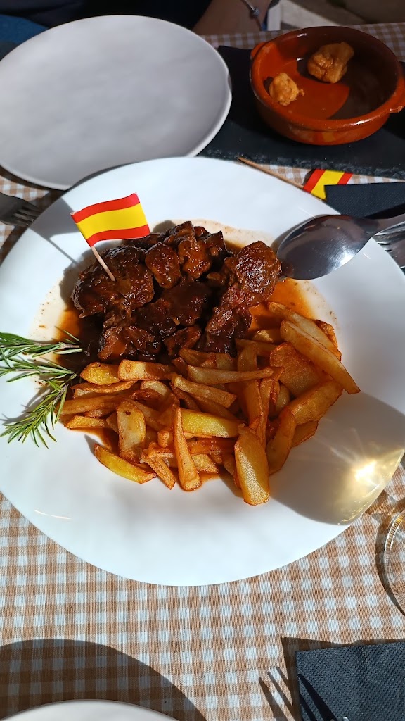 TOMA QUE TOMA Bar Restaurante — Papas fritas