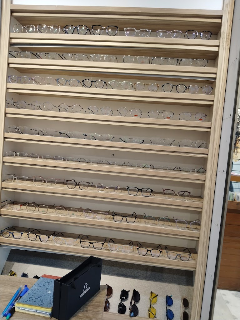 Star Lens Opticals