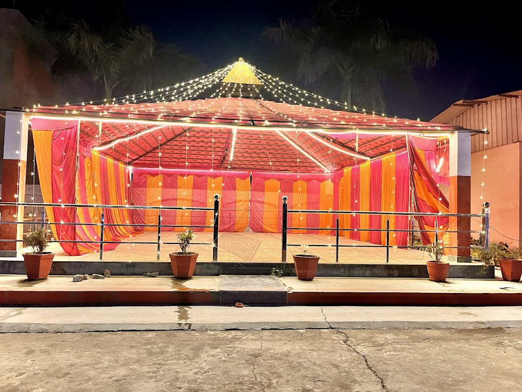 Kusum Vatika Hotel And Restaurant