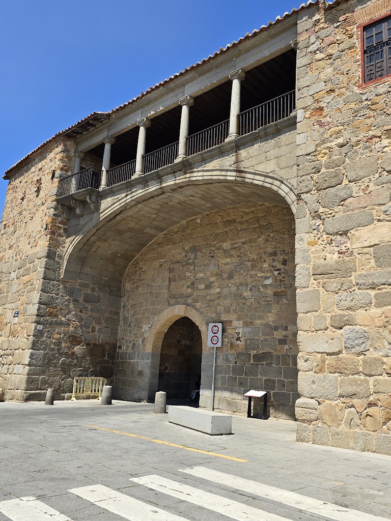 Palacio de los Davila o Palacio de los Abrantes