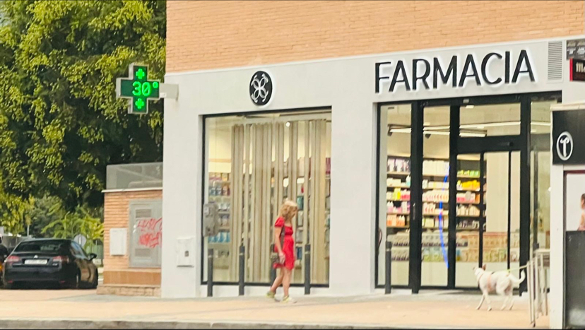 Farmacia Carmen Diaz. Teneria 2 — Del propietario