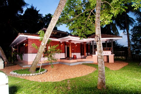 Cloud9 Holidays Lake Resort