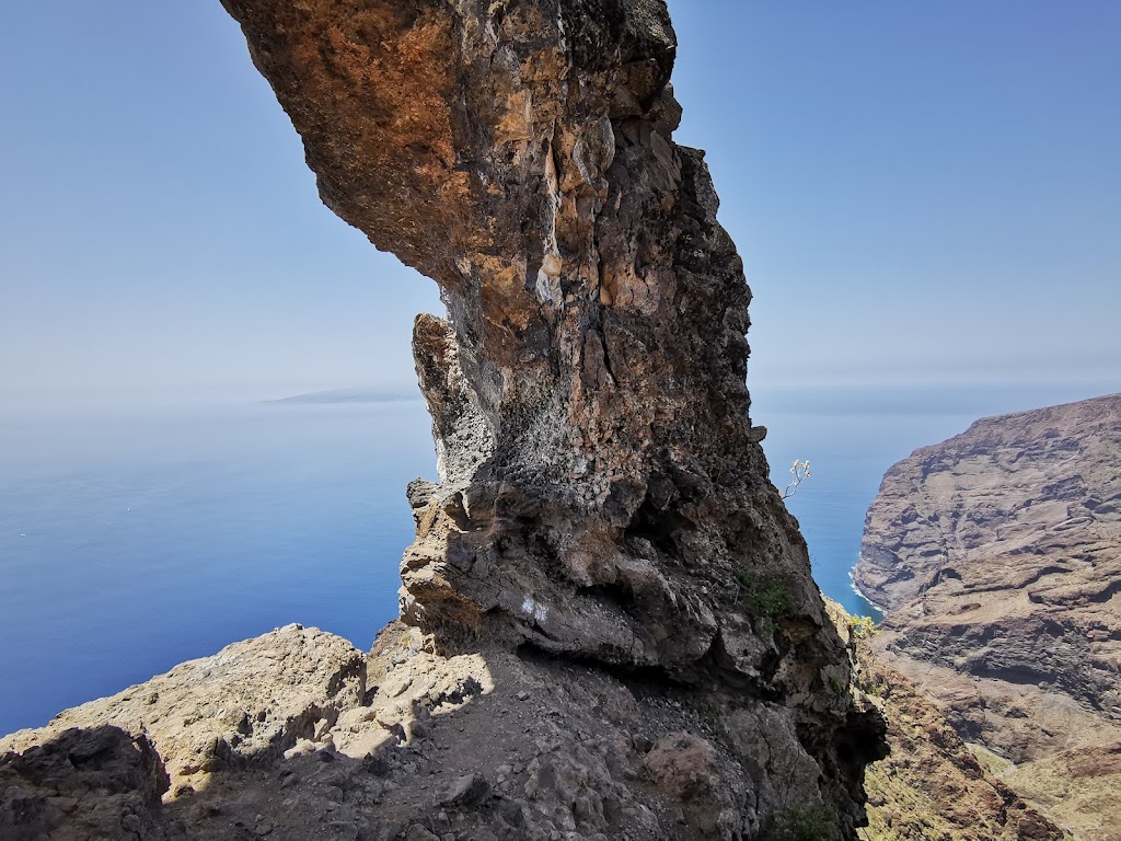El agujero, Los Gigantes, Tenerife