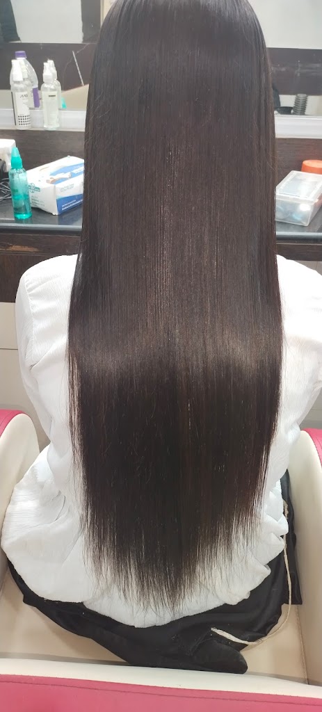 Monalisa Beauty Parlour