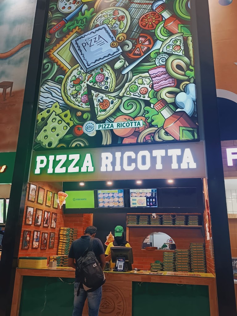 Pizza Ricotta Gokulam Mall