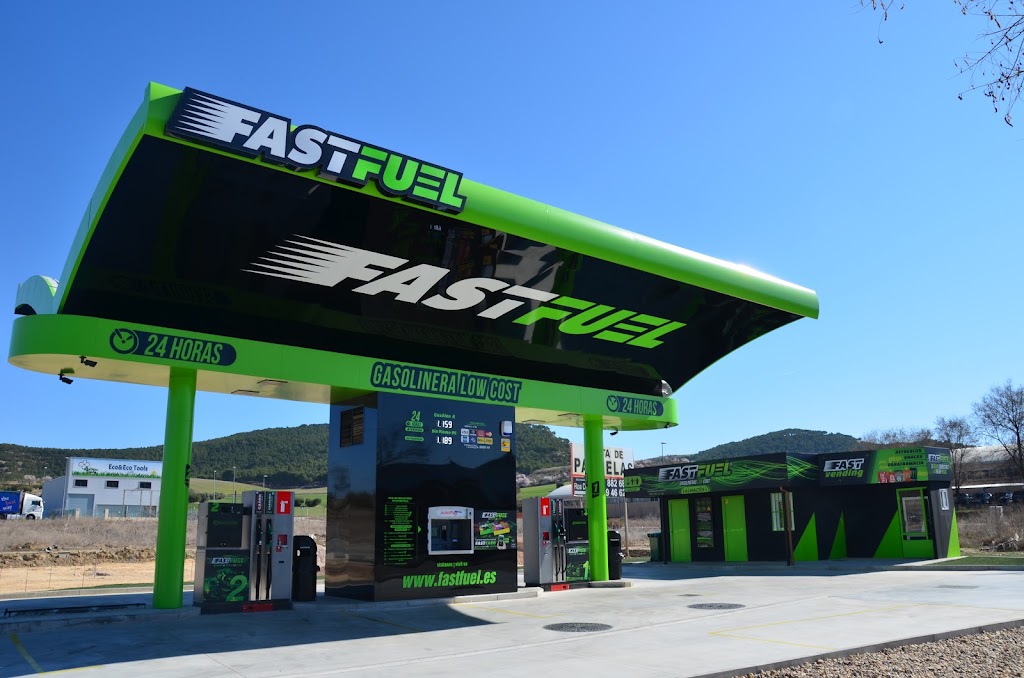 Fast Fuel Villalbilla — Exterior