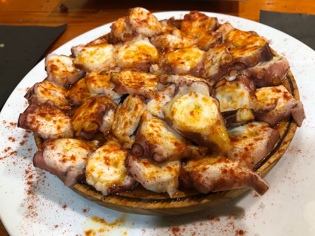Restaurante bar arua — Pulpo a la gallega