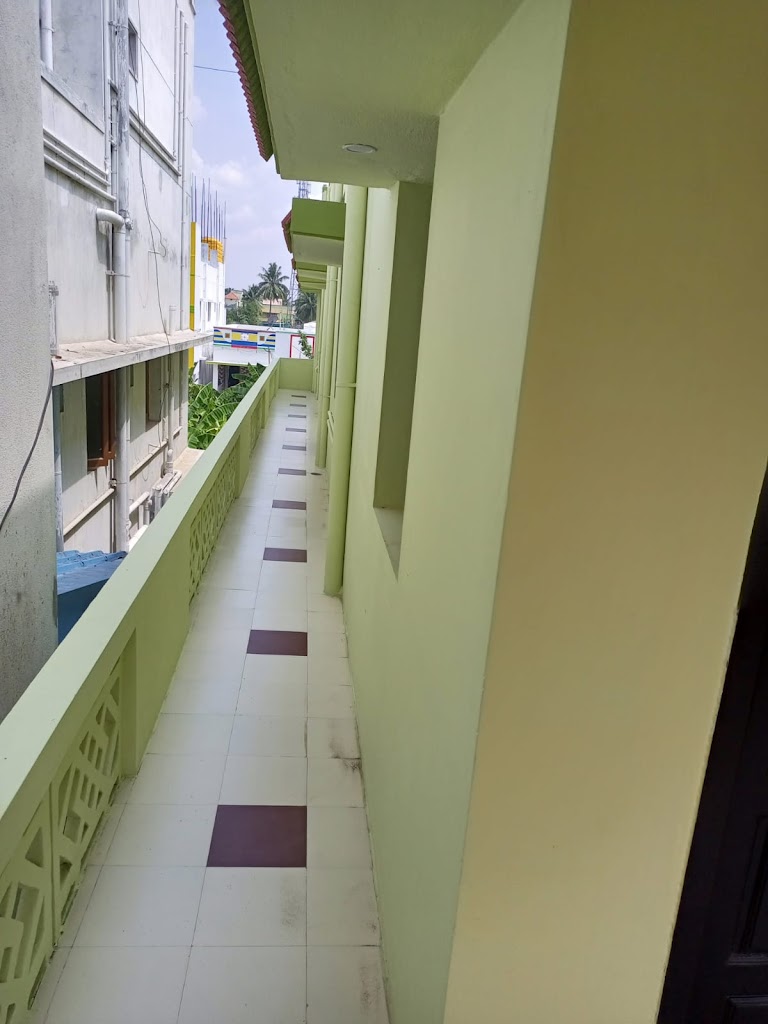 Amuthu Residency